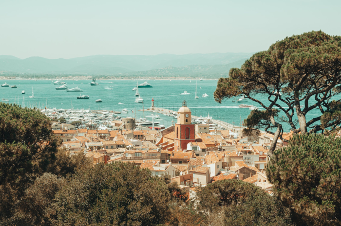 luxurious interior designer Saint Tropez